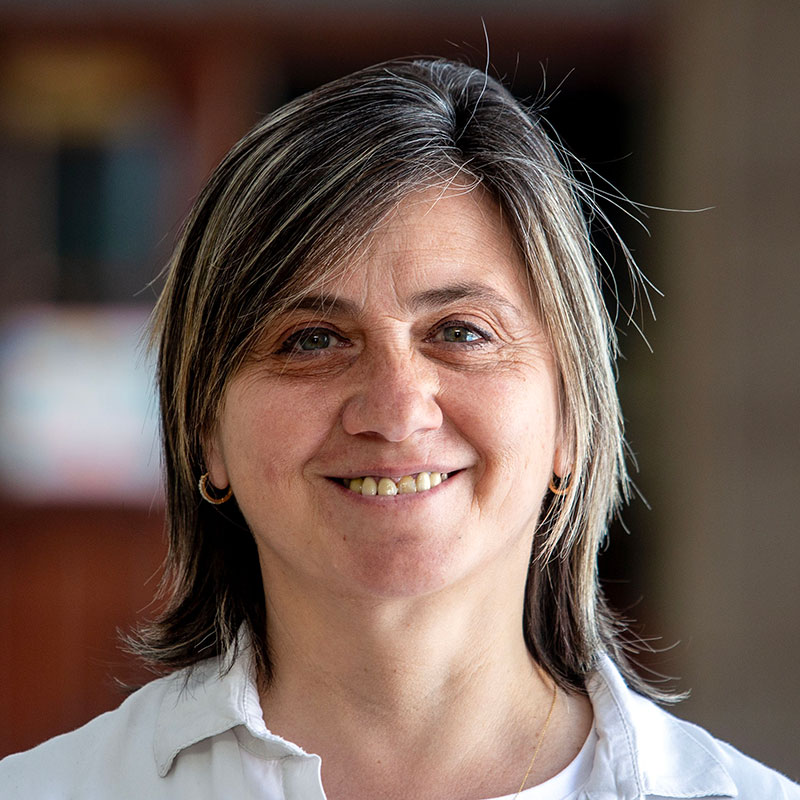 Marcela-Runca—Directora-Primaria
